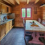 In With House A Mountain View Holiday home Vradal