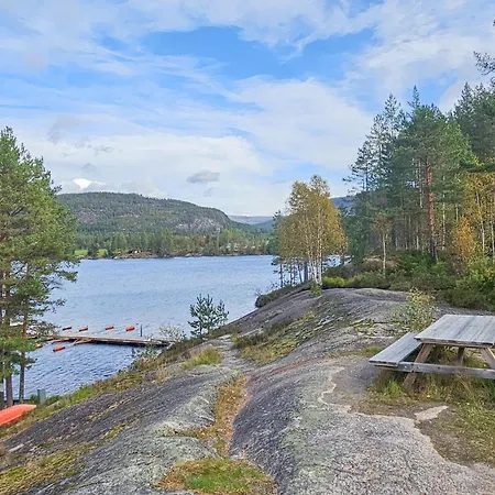 Feriehus In With House A Mountain View *